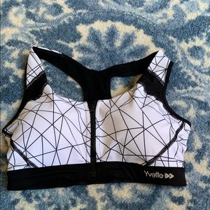 Yvette Sportsbra 38DD
